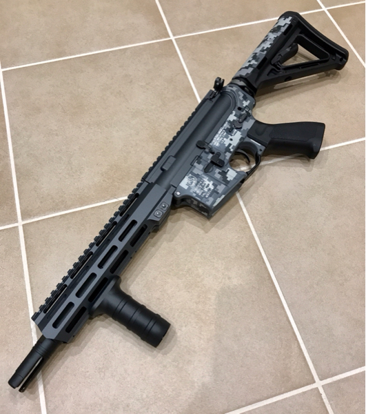 東京マルイ M933 エアガンをスプレー塗装 Black Fantom 東京マルイ M933 エアガンをスプレー塗装 Black Fantom
