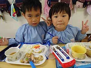 楽しい幼稚園_e0325335_14361484.jpg