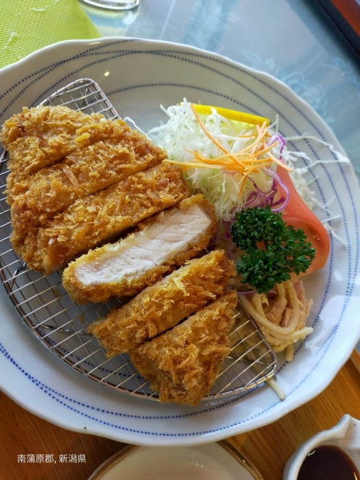 ご飯が美味しい湯田上カントリークラブ_c0117936_21445273.jpg