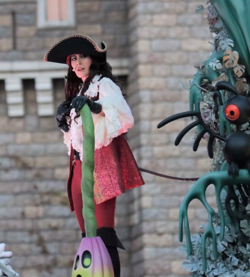 考察 ザ ヴィランズ ロッキン ハロウィーンを分析 東京ディズニーリポート 考察 ザ ヴィランズ ロッキン ハロウィーンを分析 東京ディズニーリポート