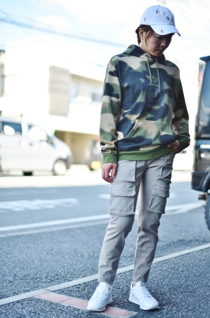 adidas Europe Limited MODEL CAMO PULL PARKA_d0152280_04215043.jpg