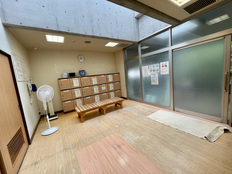 【温泉ソムリエ日誌〈6〉】「房総一真っ黒??」旭市飯岡福祉センターの黒湯_b0008655_20555764.jpg