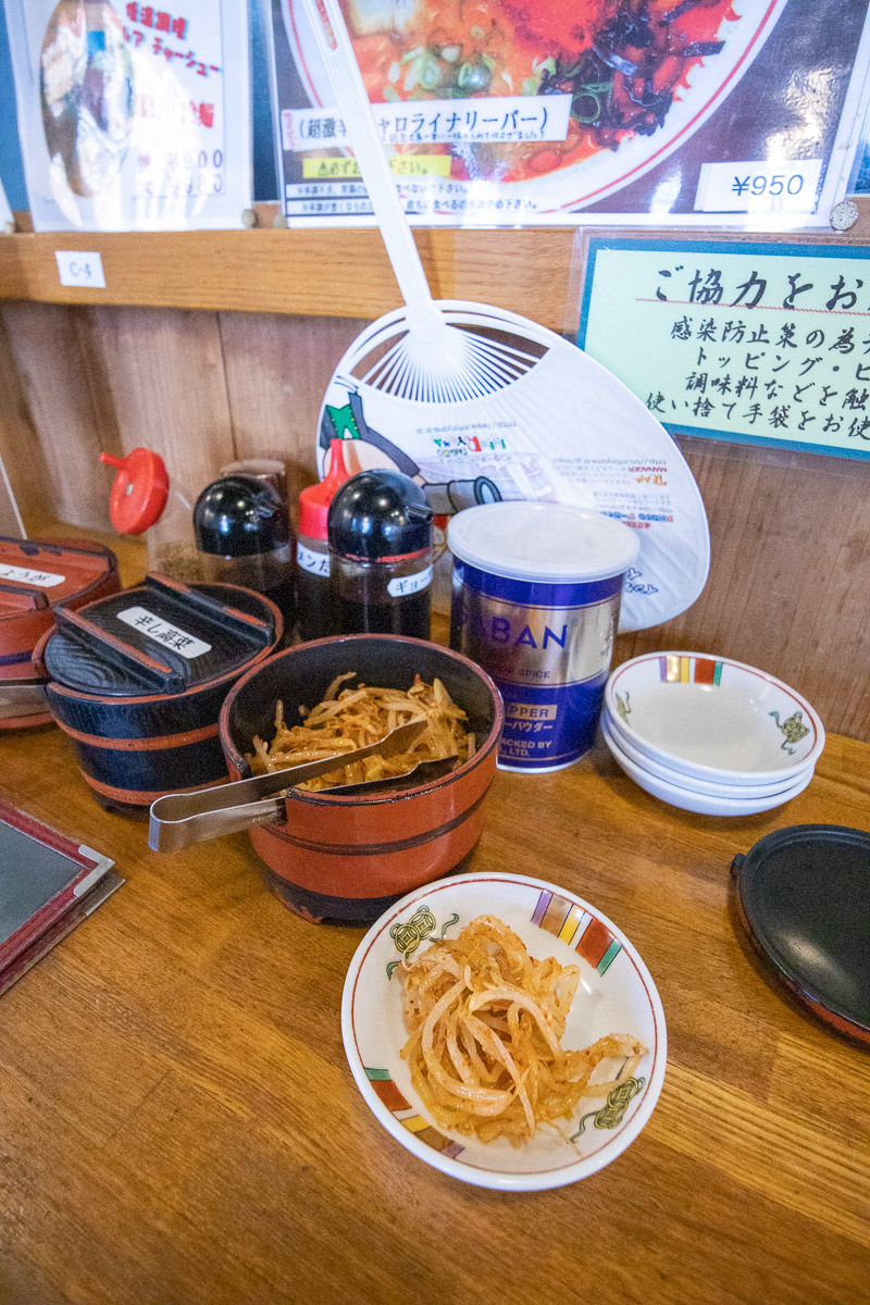 博多乃風 らーめん大郷で、らーめんとチャーハン_a0077663_17081418.jpg