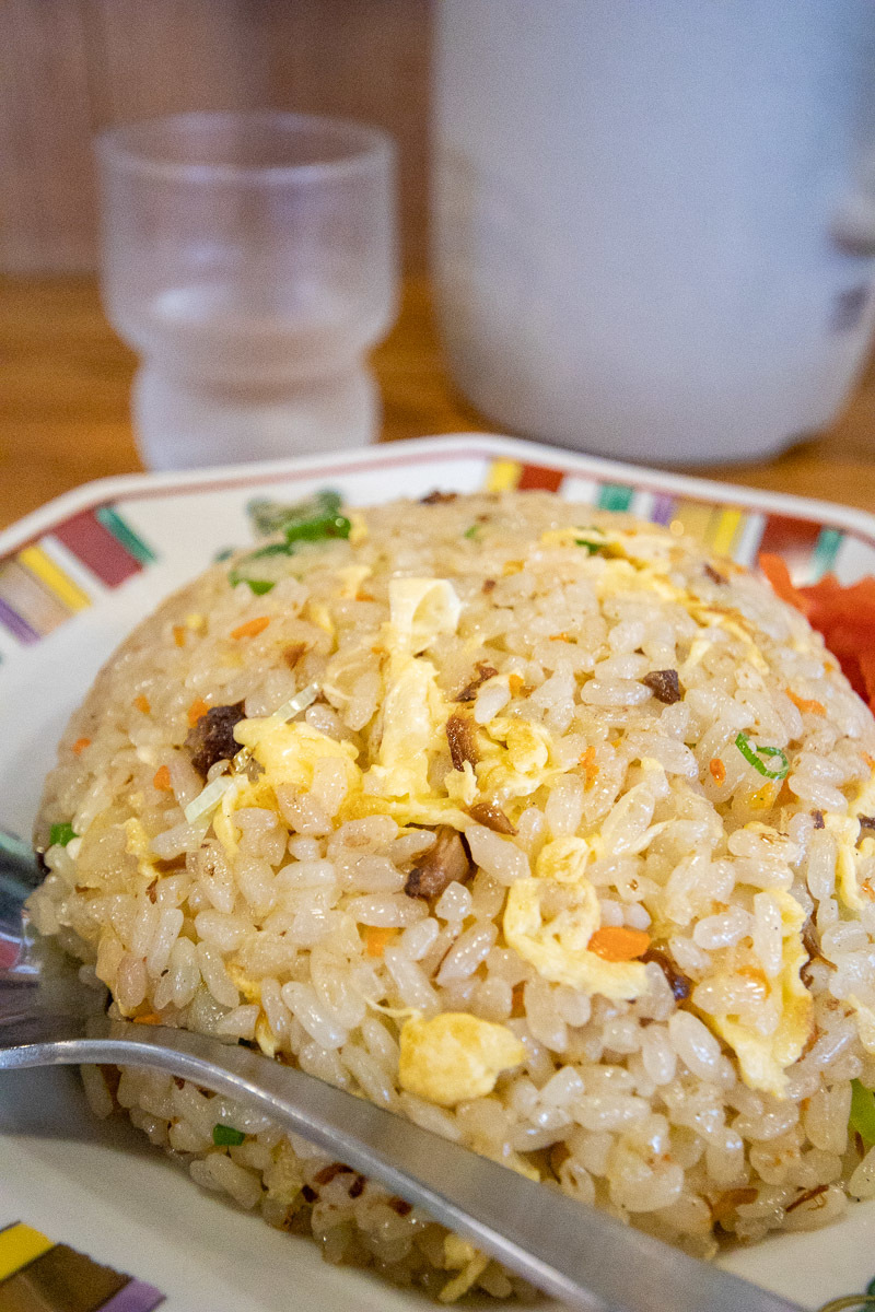 博多乃風 らーめん大郷で、らーめんとチャーハン_a0077663_17082031.jpg