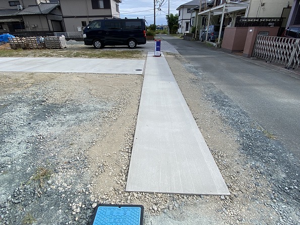 東区市野 トレーラーハウス外構工事　★外構工事、デッキ屋根工事_b0418699_16141152.jpg