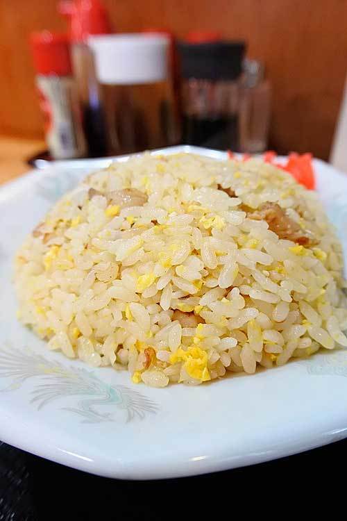 【(山梨グルメ)山梨ラーメン屋巡り- 食堂 こばやし -(甲府市) 】_a0005436_15191957.jpg
