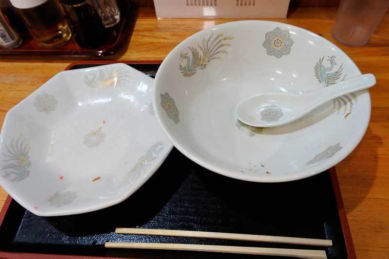 【(山梨グルメ)山梨ラーメン屋巡り- 食堂 こばやし -(甲府市) 】_a0005436_15212393.jpg
