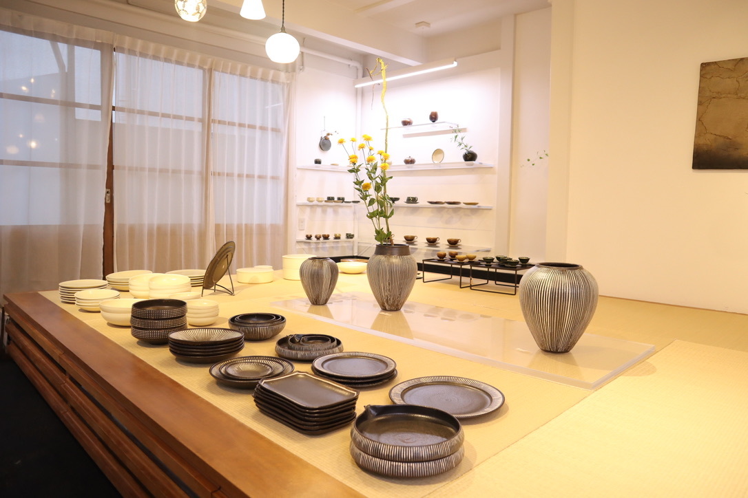増渕篤宥 陶展のご案内_b0132442_16590152.jpeg
