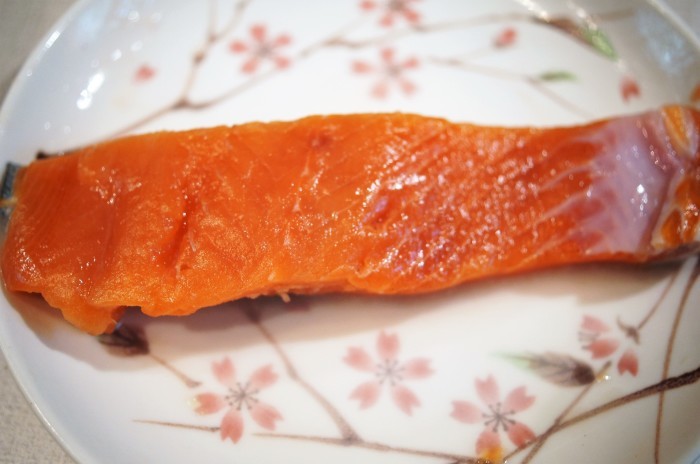 ■秋鮭モニター料理【⑤秋鮭と帆立のガーリックチーズ焼き】濃厚な味わいです♪_b0033423_18511541.jpg