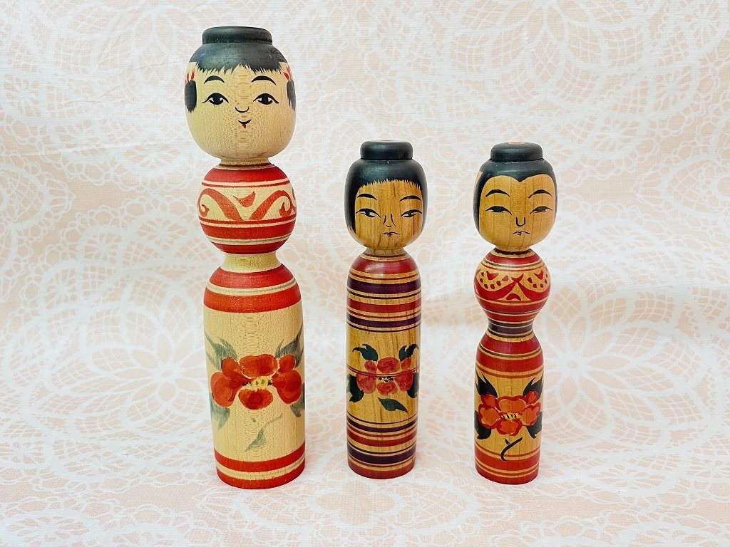 伝統工芸　創作こけし 高梨半風子　初姿　木彫り　木彫人形　民芸　郷土玩具 ≪カワイイ≫こけし 「城下町」 C255 創作こけし 置物 木製 お土産