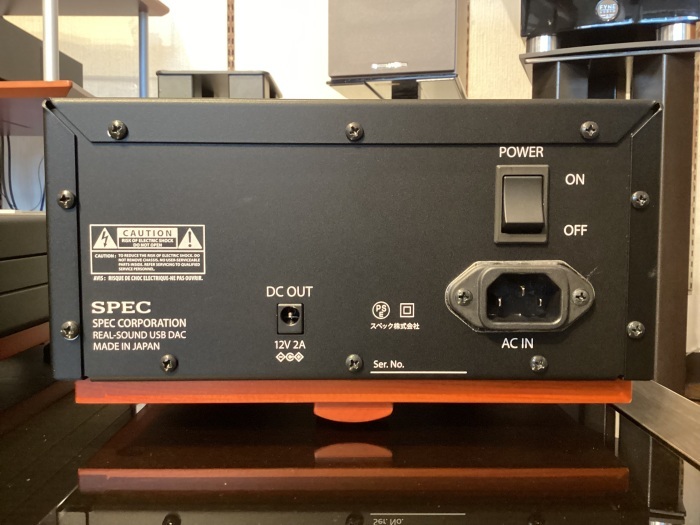 SPEC のDAコンバーターの新製品 RMP-DAC3 を試聴しました。_b0292692_16010726.jpg