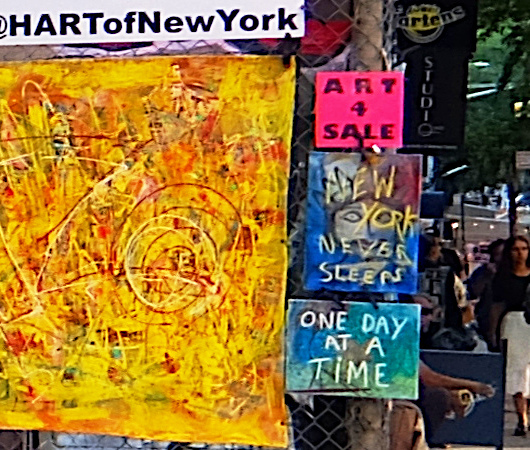 いかにもニューヨークらしいHARTofNewYorkさんの街角アート、\"ONE DAY AT A TIME\" （1日1日を大切に生きよう）_b0007805_03503476.jpg