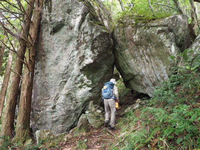 大神ヶ岳・赤谷山登山_c0116915_00361295.jpg