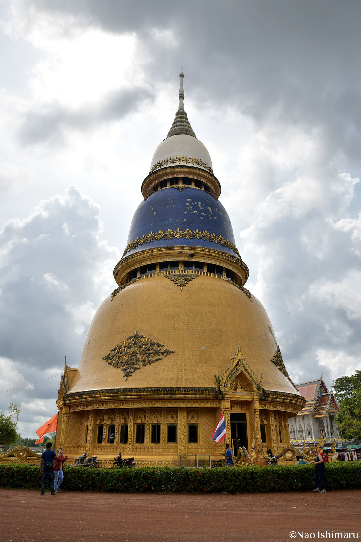 Photo/717 美しい仏塔 ホゥアイナムサップ寺院 vol.1_c0174866_11294161.jpg