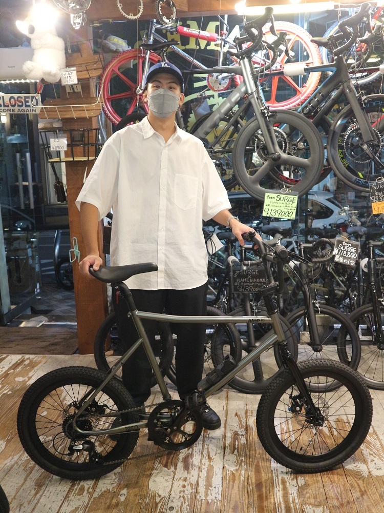 9月26日 渋谷 原宿 の自転車屋 FLAME bike前です_e0188759_19112505.jpg