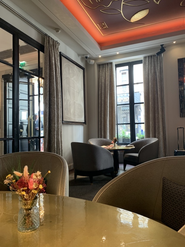 会食　Hotel Le Burgundy_f0380954_16441625.jpeg