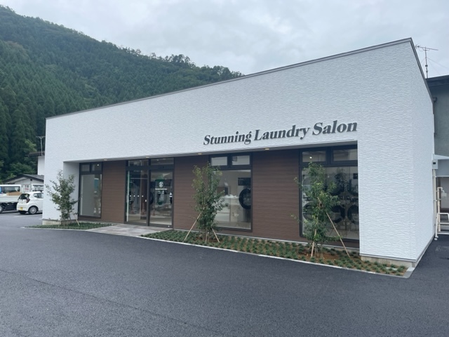 Stunning Laundry Salon  完成！_a0130926_17462700.jpg