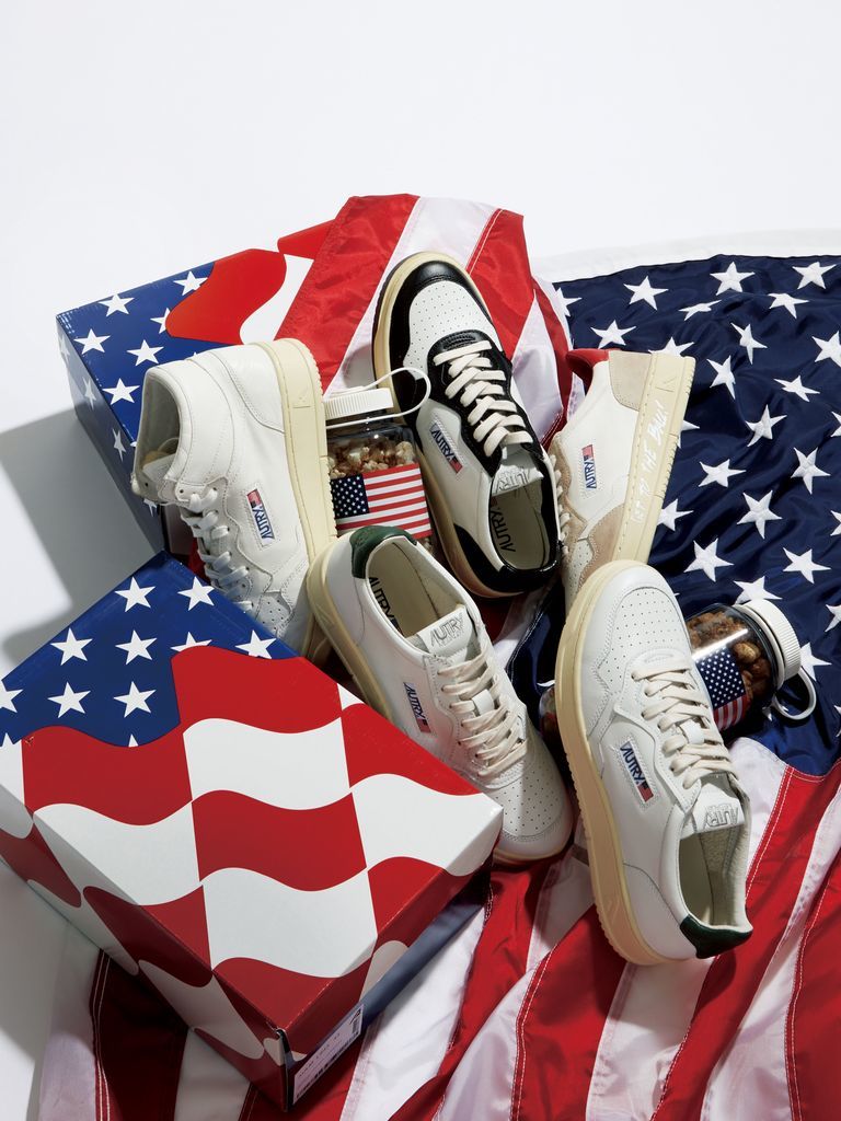 AUTRY スニーカー ローカット BTS着用 KPOPアイドル着用 大幅値下げ AUTRY スニーカー ローカット BTS着用 KPOPアイドル着用 大幅値下げ