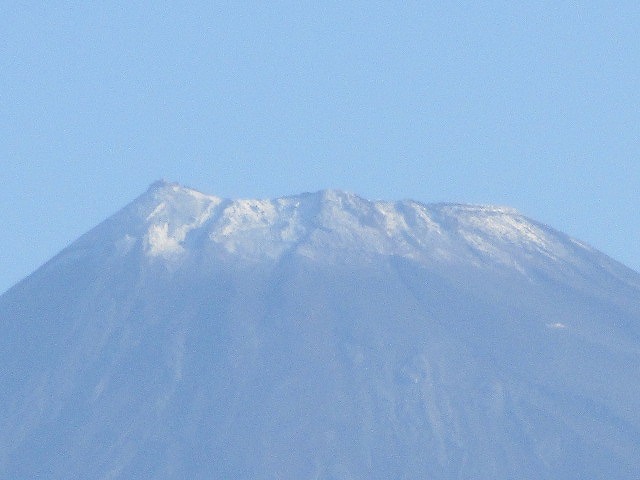 2022年9月30日 今年の富士山初冠雪!?_f0141310_07104451.jpg