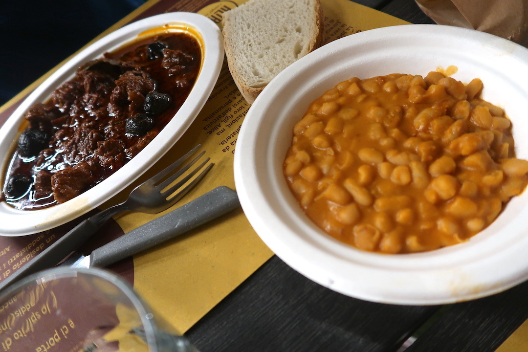 マレンマの旅思い出しサルシッチャ入り豆カレー_f0234936_23131446.jpg