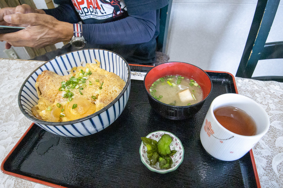 いの町で美味しいものを食べた後、いの町の林道で遊ぶ_a0077663_17292422.jpg