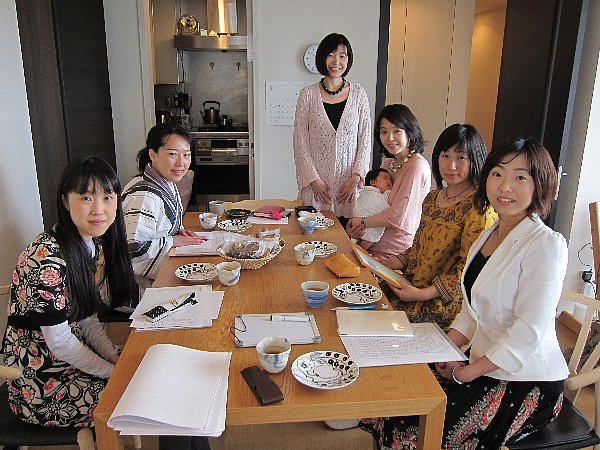 群羊社と藤原勝子さんに乾杯!!_b0141773_22482719.jpg
