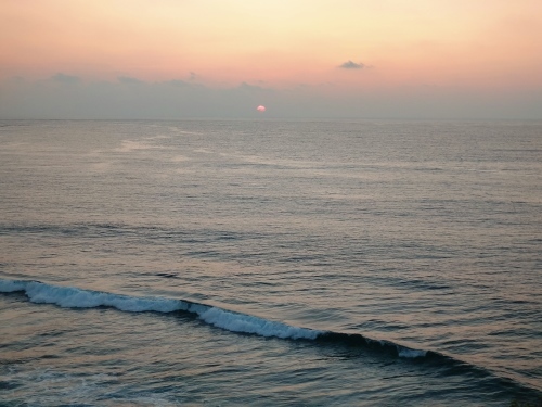 初めての宮古島で、日の出を見に行く_c0100865_17012178.jpg
