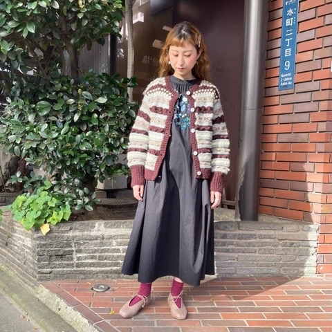 bulle de savon)) ﾈﾊﾟｰﾙﾊﾝﾄﾞﾆｯﾄ おはなとぽんぽんベスト＆カーディガン