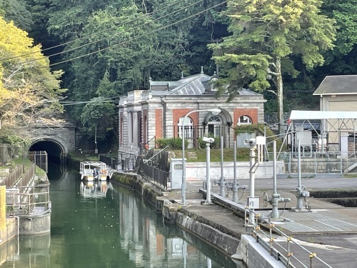 ヘリテージ・アーキテクト養成講座 建物見学研修 神奈川 社寺建築 宮大工 内田工務店_a0322824_06303826.jpg