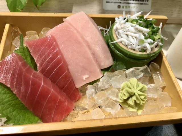 【映画の後は「とびっちょ」で天ぷら刺身御膳】_b0009849_18075432.jpeg