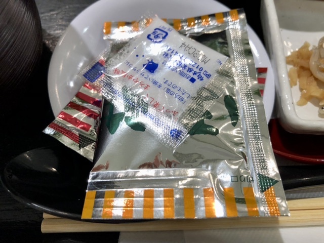 【映画の後は「とびっちょ」で天ぷら刺身御膳】_b0009849_18093052.jpeg