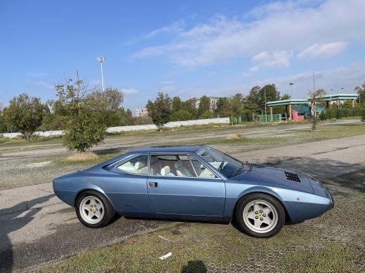 初期モデルのDino308gt4_a0129711_00415379.jpg