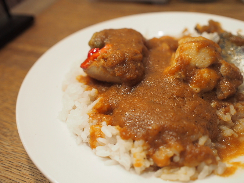 【紀伊国屋ビル名店街、最後の名店】「野菜とスパイスのカレー CLOVE（クローブ）」_b0008655_16033042.jpg