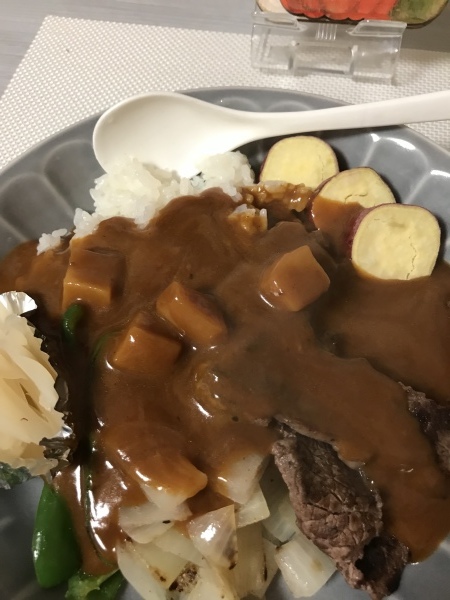 トッピングカレー　鶏つくねとカボチャの甘酢煮_b0417696_21343818.jpeg