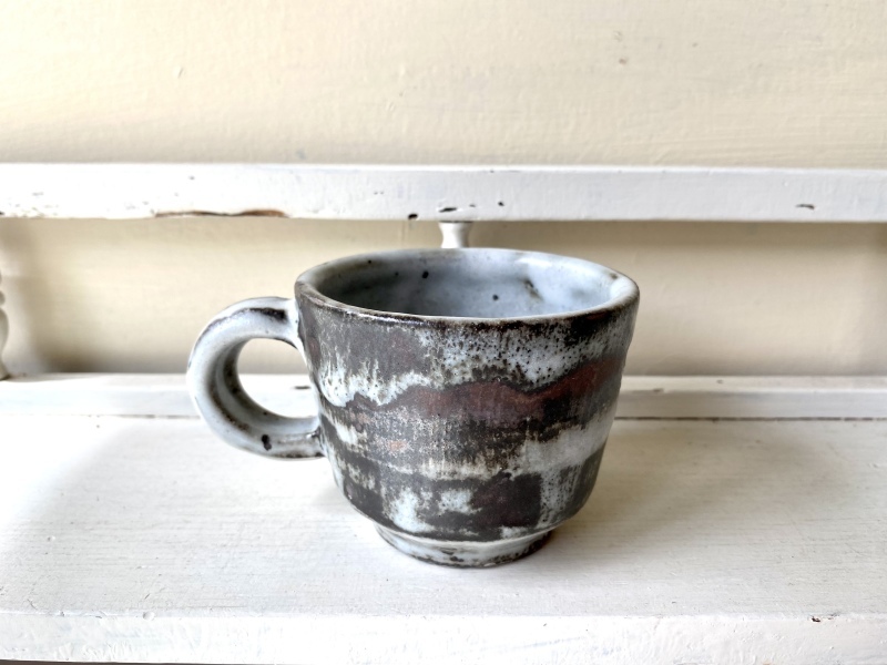 小野哲平さんのマグカップ＆6寸皿（鉄化粧） : 器ギャラリー あ・でゅまん