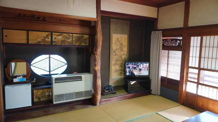 元首相も宿泊したという老舗旅館-越知町・谷脇旅館_a0385880_10534230.jpg