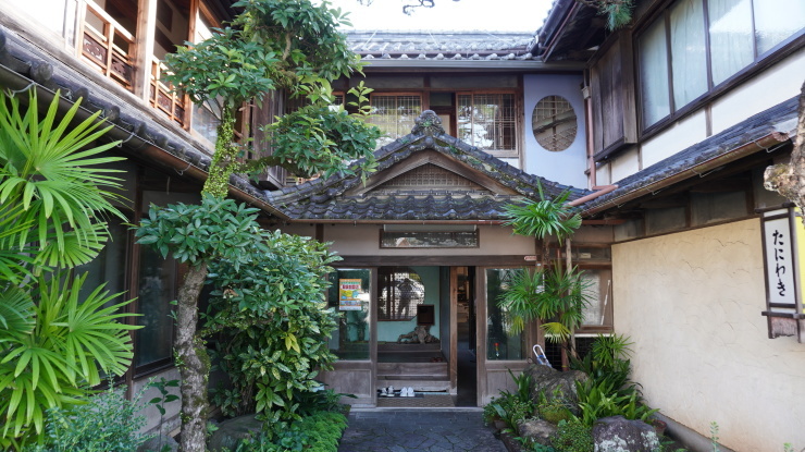 元首相も宿泊したという老舗旅館-越知町・谷脇旅館_a0385880_10535409.jpg
