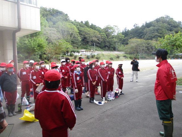 稲刈り体験について(北郷小学校)_d0247484_15162120.jpg