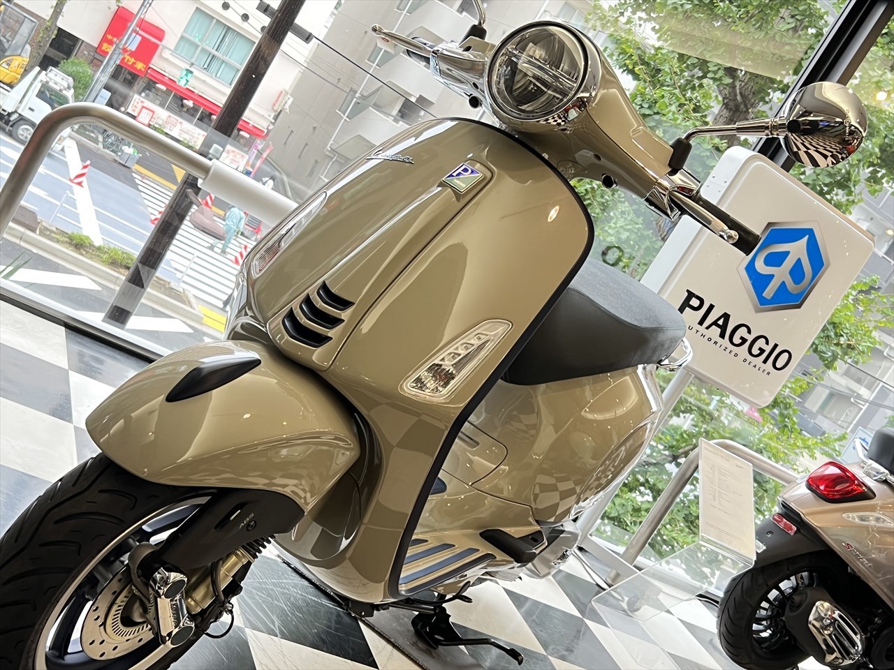 Vespa Primavera 【S】 2022年モデル 新色のご紹介! : SCSブログ Vespa Primavera 【S】 2022年モデル 新色のご紹介! : SCSブログ