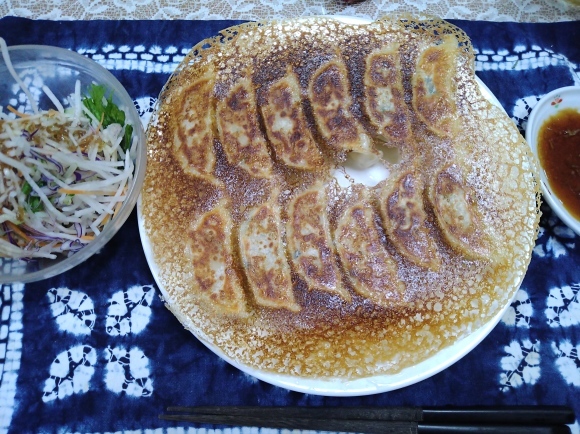 10/14 サッポロクラシック、味の素ギョーザ で 餃子定食 with 新米 @自宅_b0042308_12441277.jpg