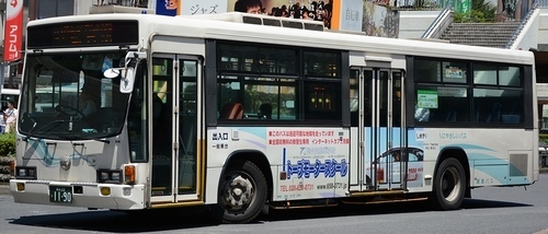 関東自動車のキュービックバス : 資料館の書庫から