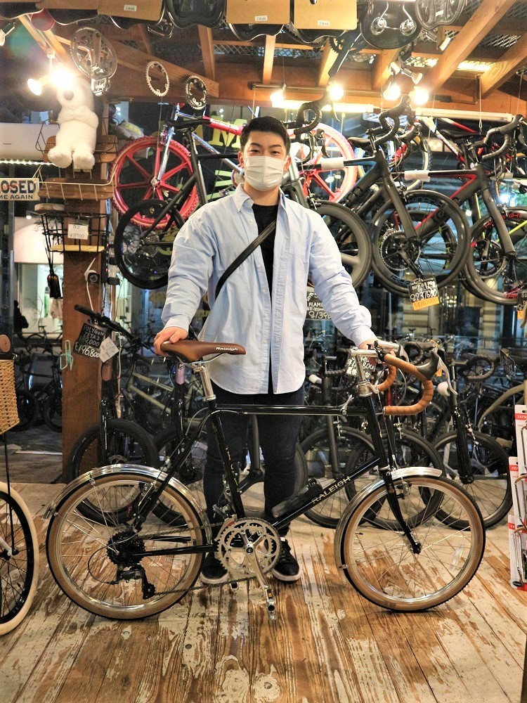 10月15日　渋谷　原宿　の自転車屋　FLAME bike前です_e0188759_17440201.jpg