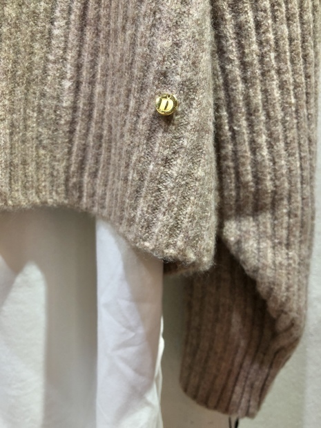 「Dignite Collier ディニテコリエ」新作レイヤードニット入荷です。_c0204280_18511015.jpg