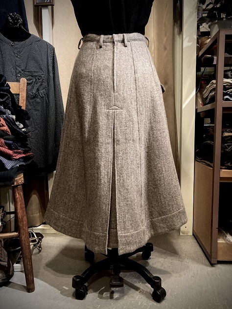 La Garbo (skirt)_f0202785_21093896.jpg