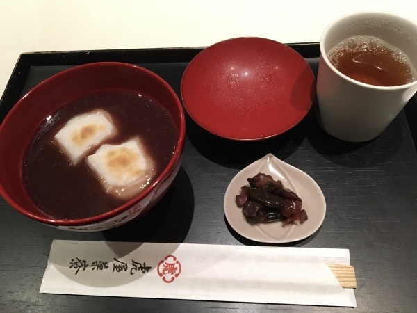 ミッドタウンの虎屋でお汁粉_b0417696_00265323.jpeg