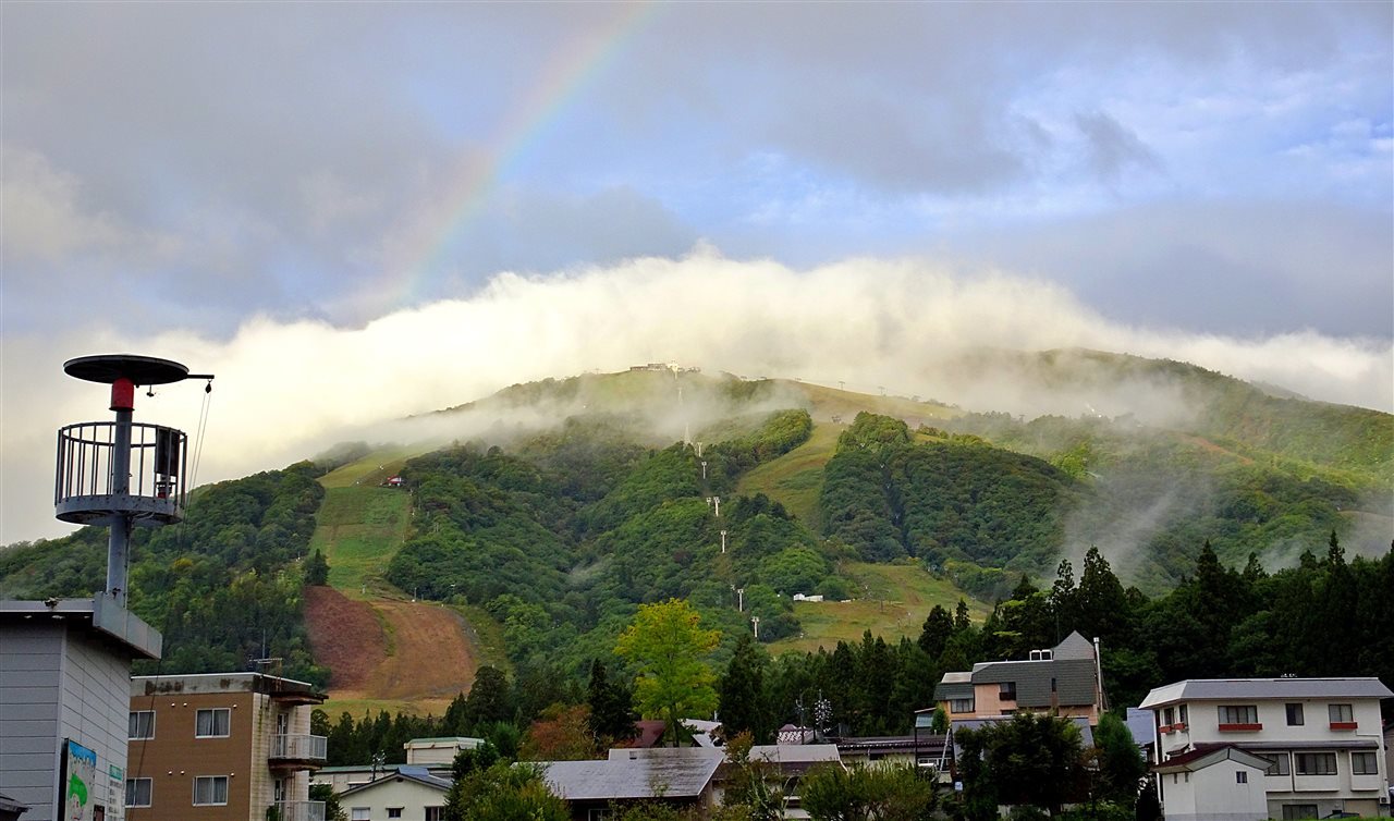 白馬連峰、小蓮華山より・・白銀の白馬岳を抱きしめて&#128588;&#128150;(2022.10.8-9)_e0368467_09270635.jpg