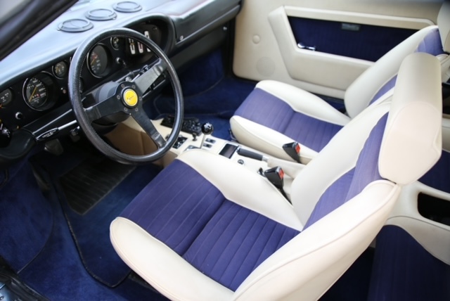 AostaからのDino208gt4_a0129711_10475677.jpg