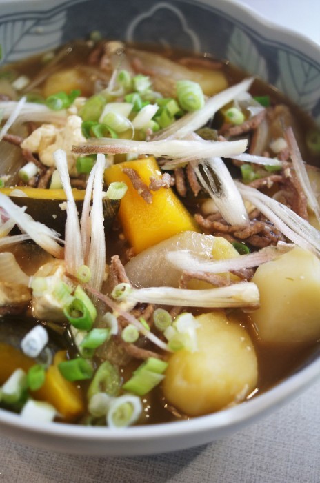 ■和のおかず【菜園収穫野菜と挽肉で 汁ごと戴ける簡単煮物です♪】_b0033423_23131819.jpg