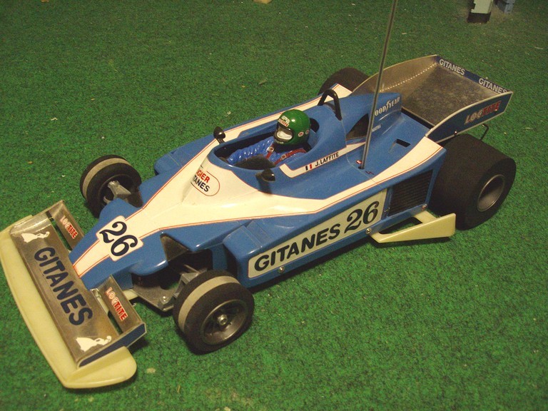 ラジコン所有記録 タミヤF1競技用スペシャル リジェJS9と