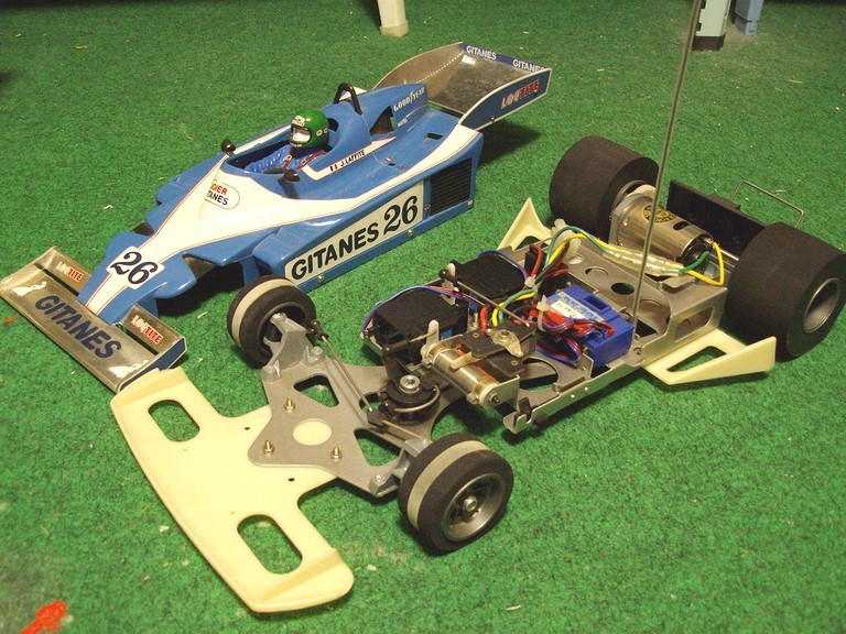 輝い タミヤ 1/10 ロータス79 電動ラジコン ロータス79
